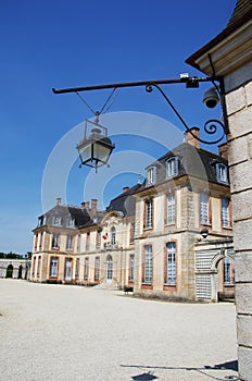 View of Castle de La Motte Tilly