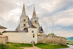 Pohled na katedrálu sv. Martina ve Spišském Podhradí - Slovensko