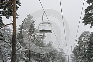 view of the chairlift for skiers in the practice of sky, Port of