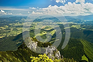 Pohled z Chočských hor.