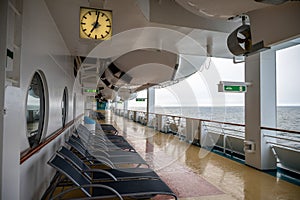 View of deck 5 of the Serenade of the Seas