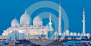 View of famous Abu Dhabi Sheikh Zayed Mosque