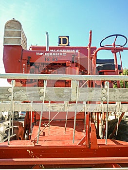 An old combine harvester, in Saint-Astier