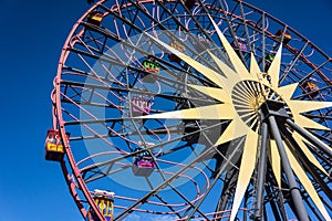 Mickey Mouse Fun Wheel Gondola Ride