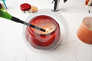 candle lighter