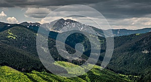 Pohled z kopce Ohniště v Nízkých Tatrách, Slovensko