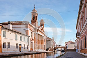 Ponte degli sbirri in Comacchio, Italy with Delta Antico museum