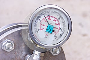 View of the hydrostatic testing and manometer (pressure gauge).