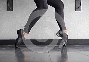 Tap shoe Toe Stand in Tap Class