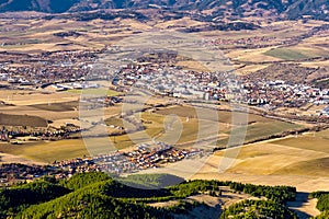 Pohľad na Liptov z vrchu Poludnica v Nízkych Tatrách