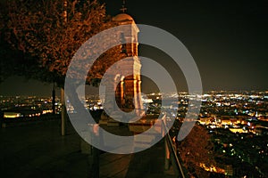 A view from Lykavittos at night