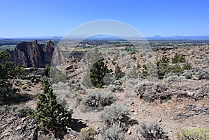 View from Misery Ridge Trail in Smith Rock State Park, Oregon.