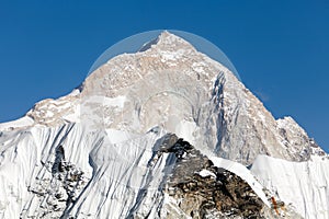 View of mount Makalu (8463 m) from Kongma La pass