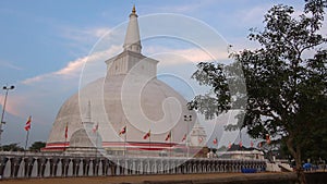 The view on the old giant Ruwanweliseya Dagoba stupa. Anuradhapura, Sri Lanka