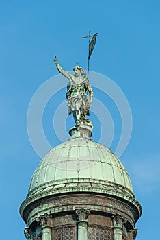 View over San Simeone Piccolo Catholic Church Chiesa di San Simeon Piccolo, its top dome with statue of Roman man pointing with