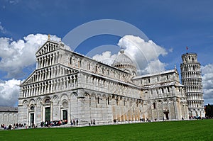 Pisa, Piazza Dei Miracoli photo