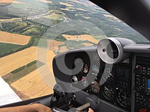 Flying small aircraft VFR- pilot view