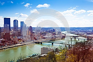 View of Pittsbourg downtown and Monongahela river