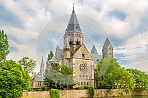 View at the Neuf Temple in Metz - France photo
