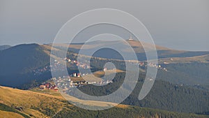 View of the RÃ¢nca resort from Transalpina road.