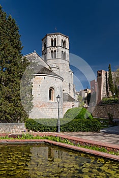 Girona. Sant Pere de Galligants monastery photo
