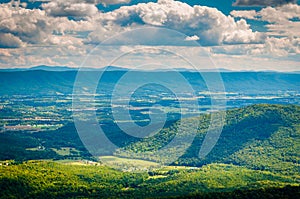 View of the Shenandoah Valley and Appalachian Mountains from the