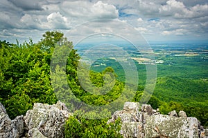 View of the Shenandoah Valley and Blue Ridge Mountains from the