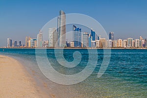View of the skyline of Abu Dhabi from the Marina Breakwater beach, United Arab Emirat
