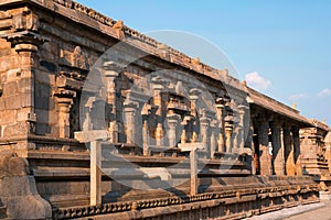 View of the southern wall and mandapa, Deivanayaki Amman shrine, Darasuram, Tamil Nadu