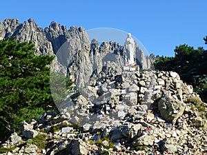 A view on the statue in pass Col de Bavella