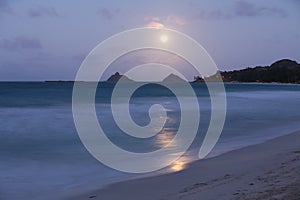 View of the Super Moon Between Mokolua Islands