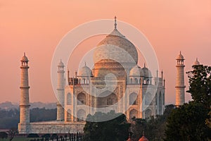 View of Taj Mahal at sunset in Agra, Uttar Pradesh, India