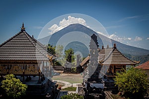 view temples and volcanoes