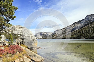 A view of Tenaya Lake in Yosemite national park