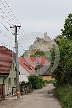 Pohľad na hrad Beckov, Slovensko