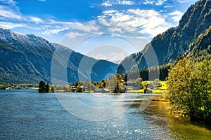 View to the HallstÃ¤tter See in Bad Goisern, Salzkammergut, Austria