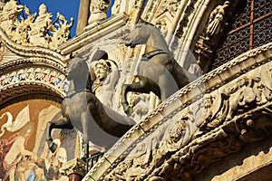 Sul cavalli da marche cattedrale 