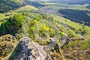 Pohľad na obec Podskalie z Podskalského Roháča v Strážovských vrchoch