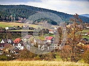 Pohled na město Mosty u Jablunkova a místní železnici.