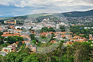 Pohled na město z vrcholu nitranské Kalvárie