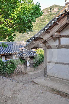 View of traditional korean house with courtyard gate and wall from itâ€™s joseon-era confucian academy. Byeongsan Seowon, Andong,