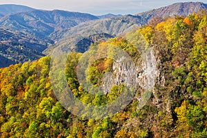 Pohled ze skály Včela skála na Baranovo nad Jakubem na podzim