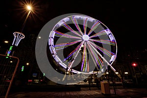 View wheel in Leeds at night.