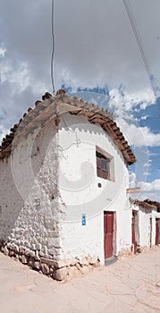 White house in Pampa de Quinua town