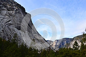 The view of the Yosemite Valley from the tunnel entrance