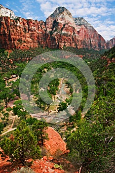 View on Zion canyon