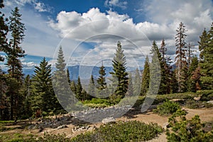 Viewpoint in Sequoia National Park over Kings Canyon CA