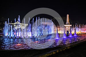 Vigan, electric musical illuminated fountain show