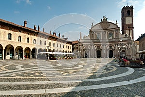 Vigevano, Piazza Ducale