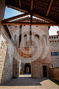 Vignola castle